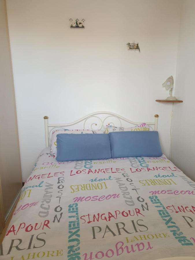 Appt 2 Ou 4 Personnes Avec Piscine, Tennis Et Parking Prive Fleury  Εξωτερικό φωτογραφία