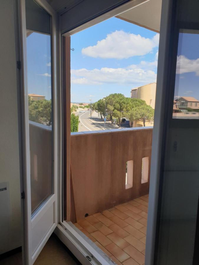 Appt 2 Ou 4 Personnes Avec Piscine, Tennis Et Parking Prive Fleury  Εξωτερικό φωτογραφία