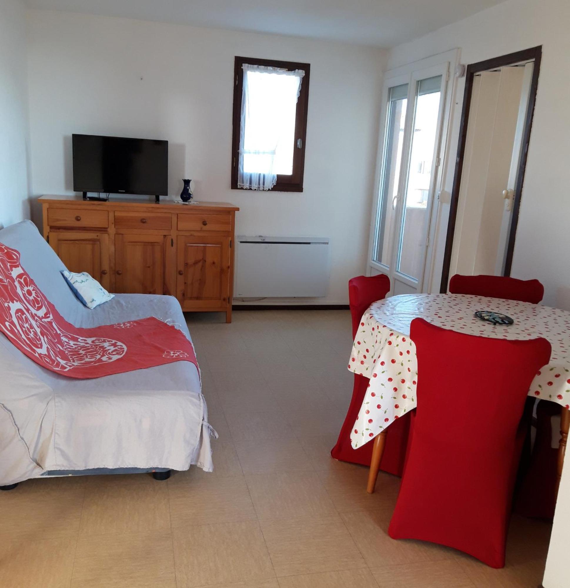 Appt 2 Ou 4 Personnes Avec Piscine, Tennis Et Parking Prive Fleury  Εξωτερικό φωτογραφία